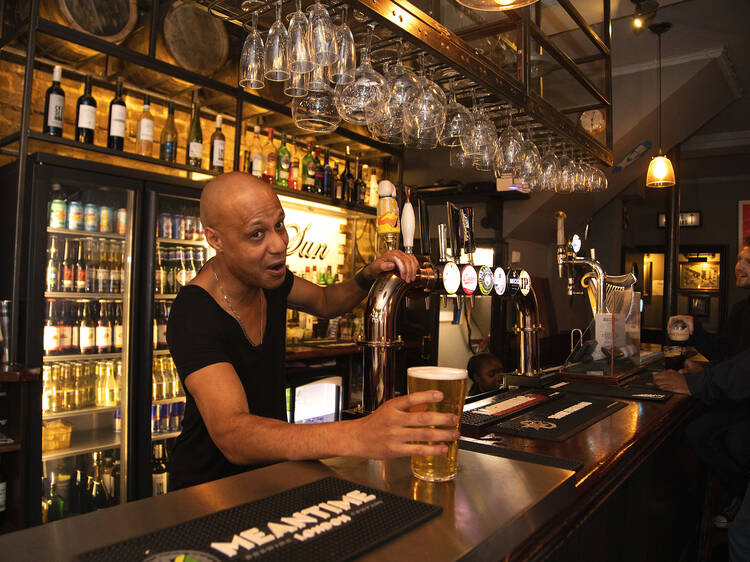 100 awesome pubs in the city